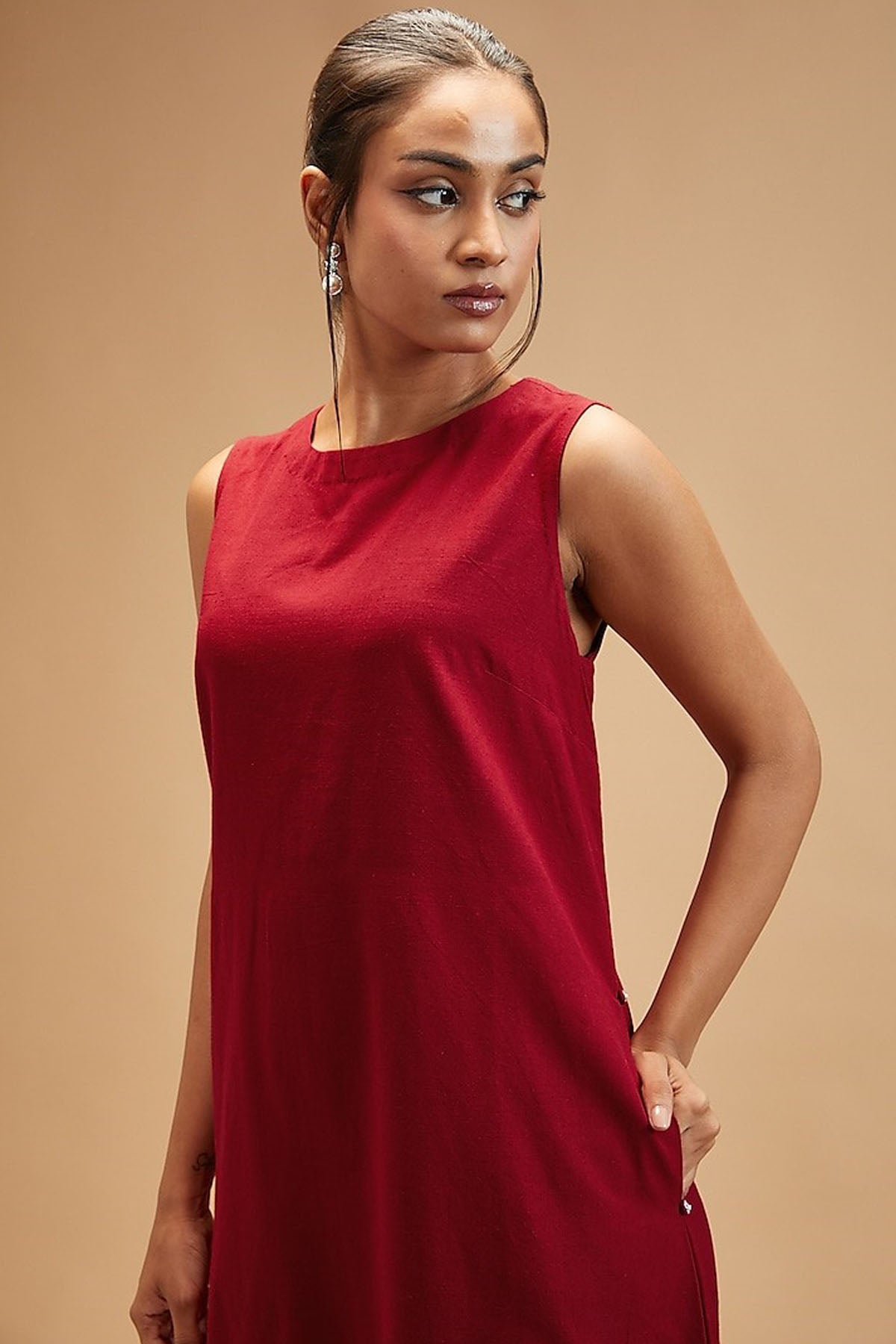 Scarlet Red Sleeveless Dress