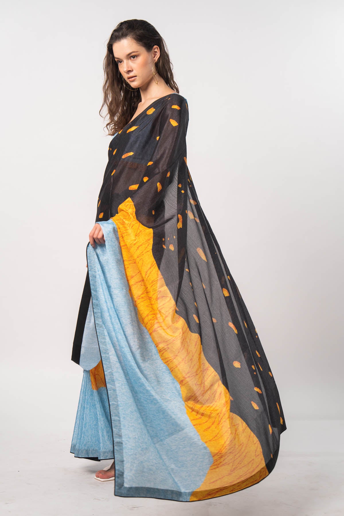 Scenic Fire Printed Saree & Blouse