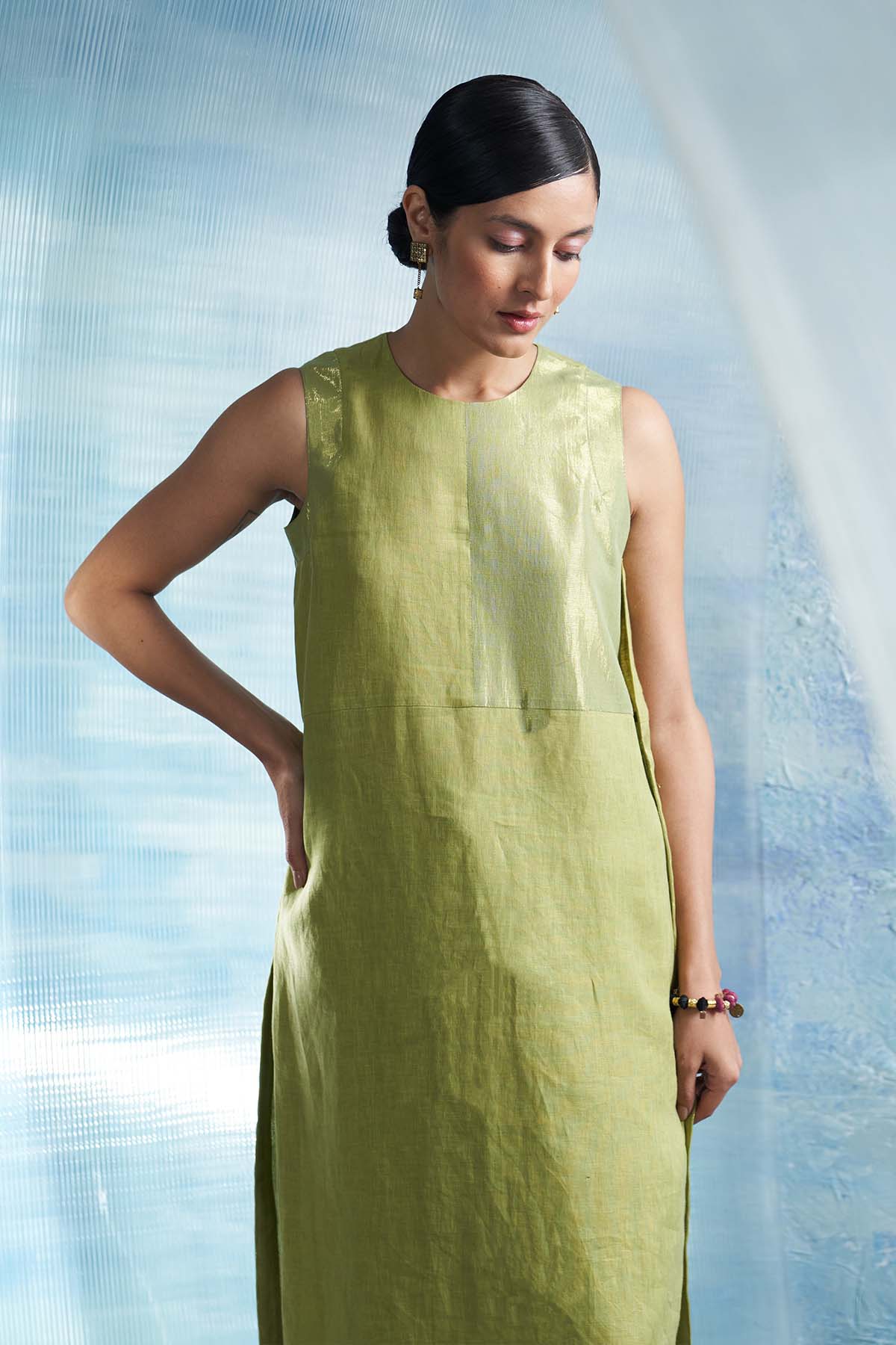 Sheen Green Sleeveless Kurta Set