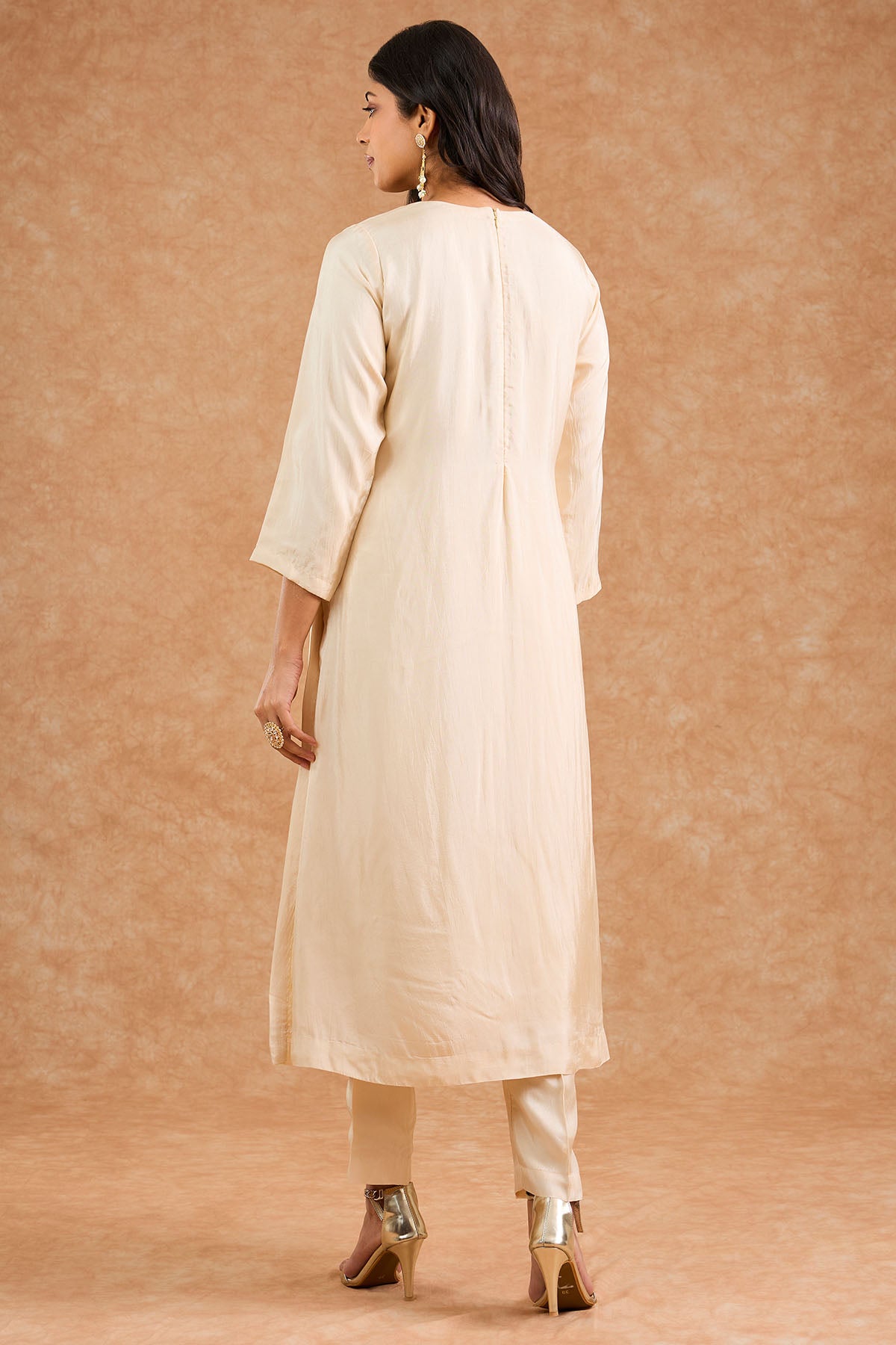Silk Ivory Embroidery Kurta Set