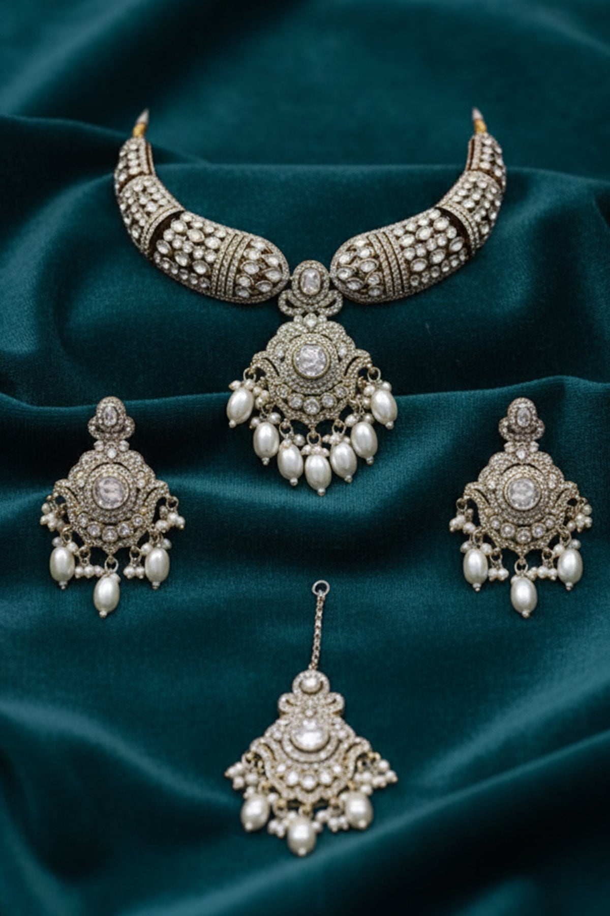 Buy Silver Diamonds Jewellery Set for women by Inko & Co online available at scrollnshops