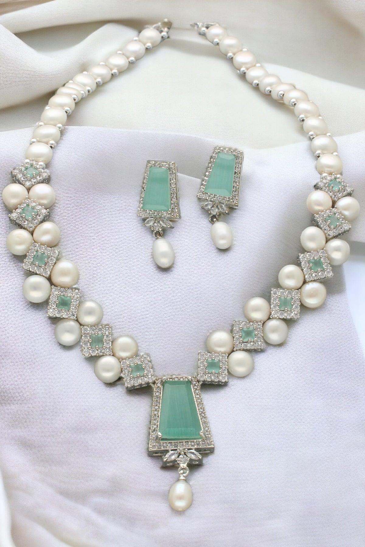 Silver Flat Pearl Jewellery Set