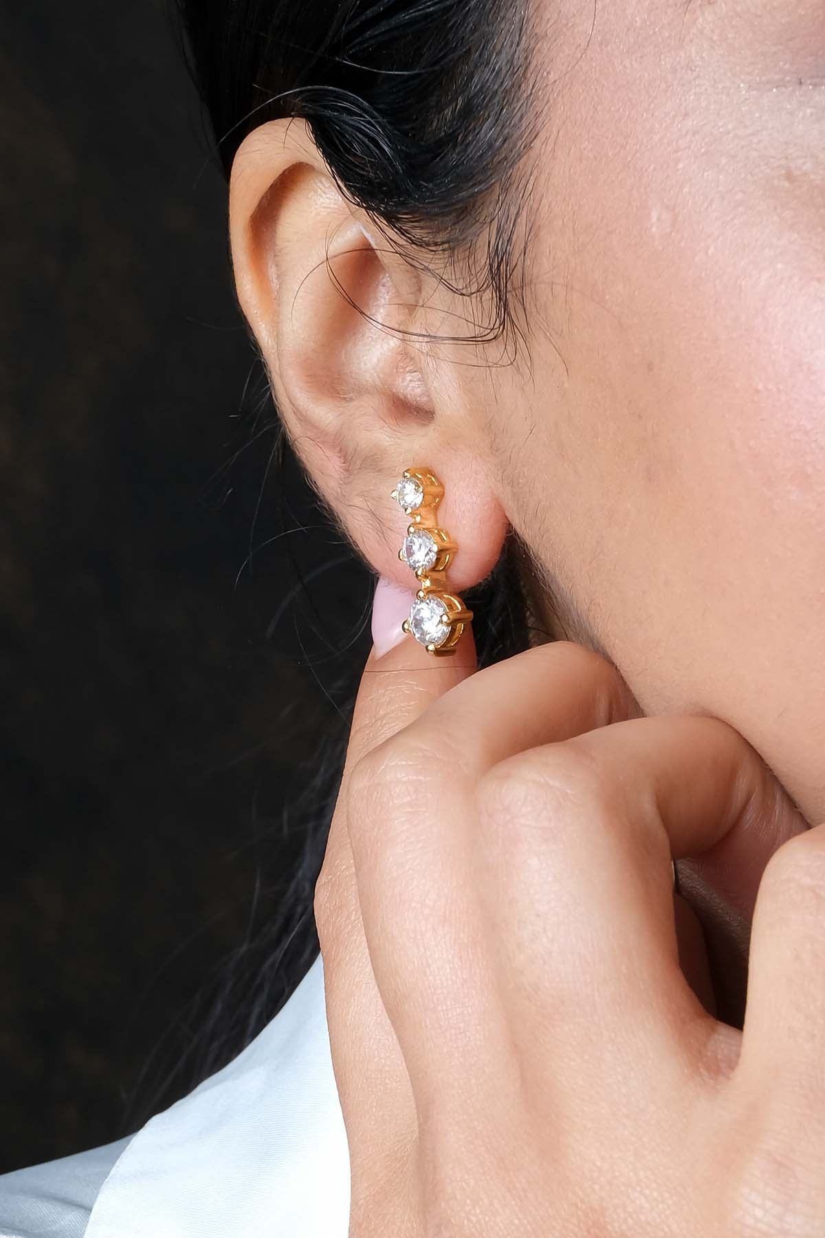 Silver Tiered Solitaire Earrings