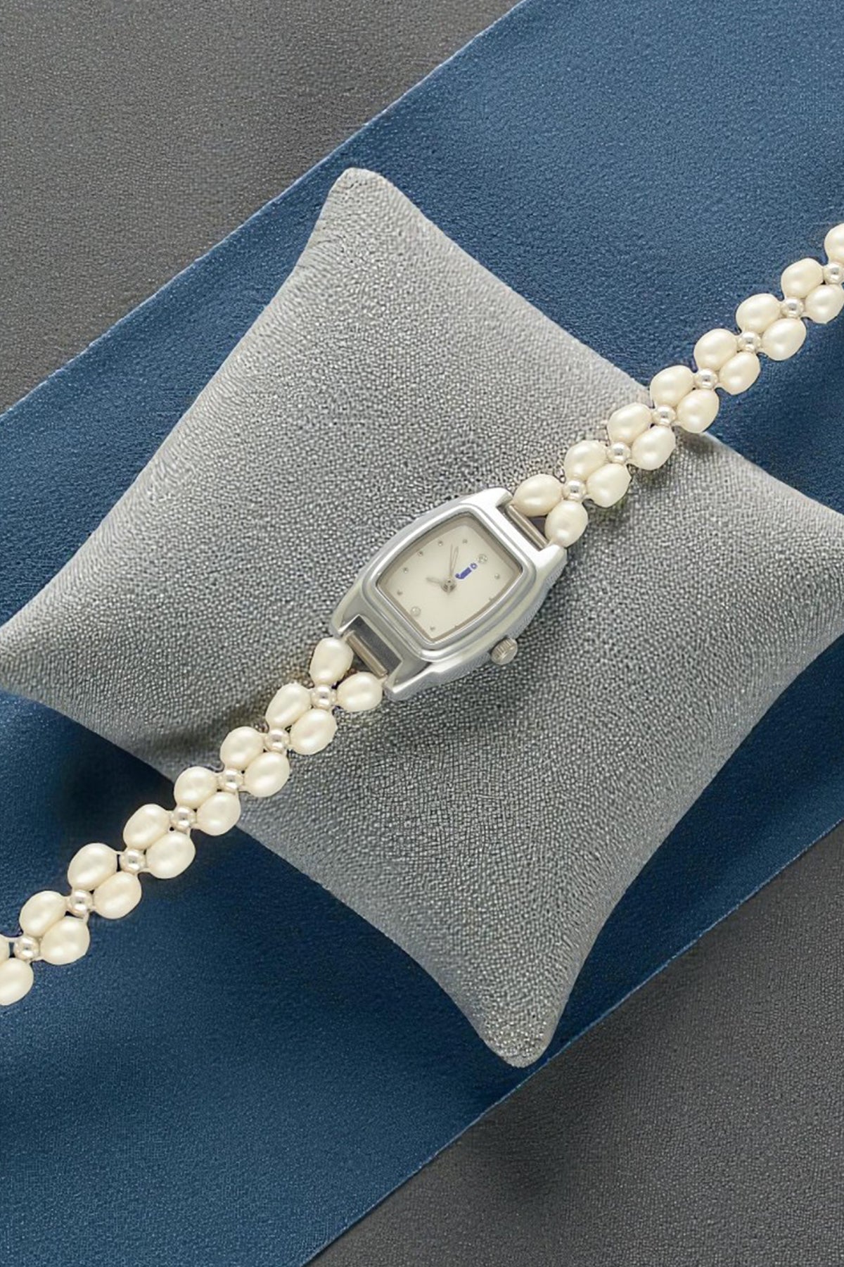 Buy Silver White Oval Pearl Watch for women by J Pearls online available at scrollnshops
