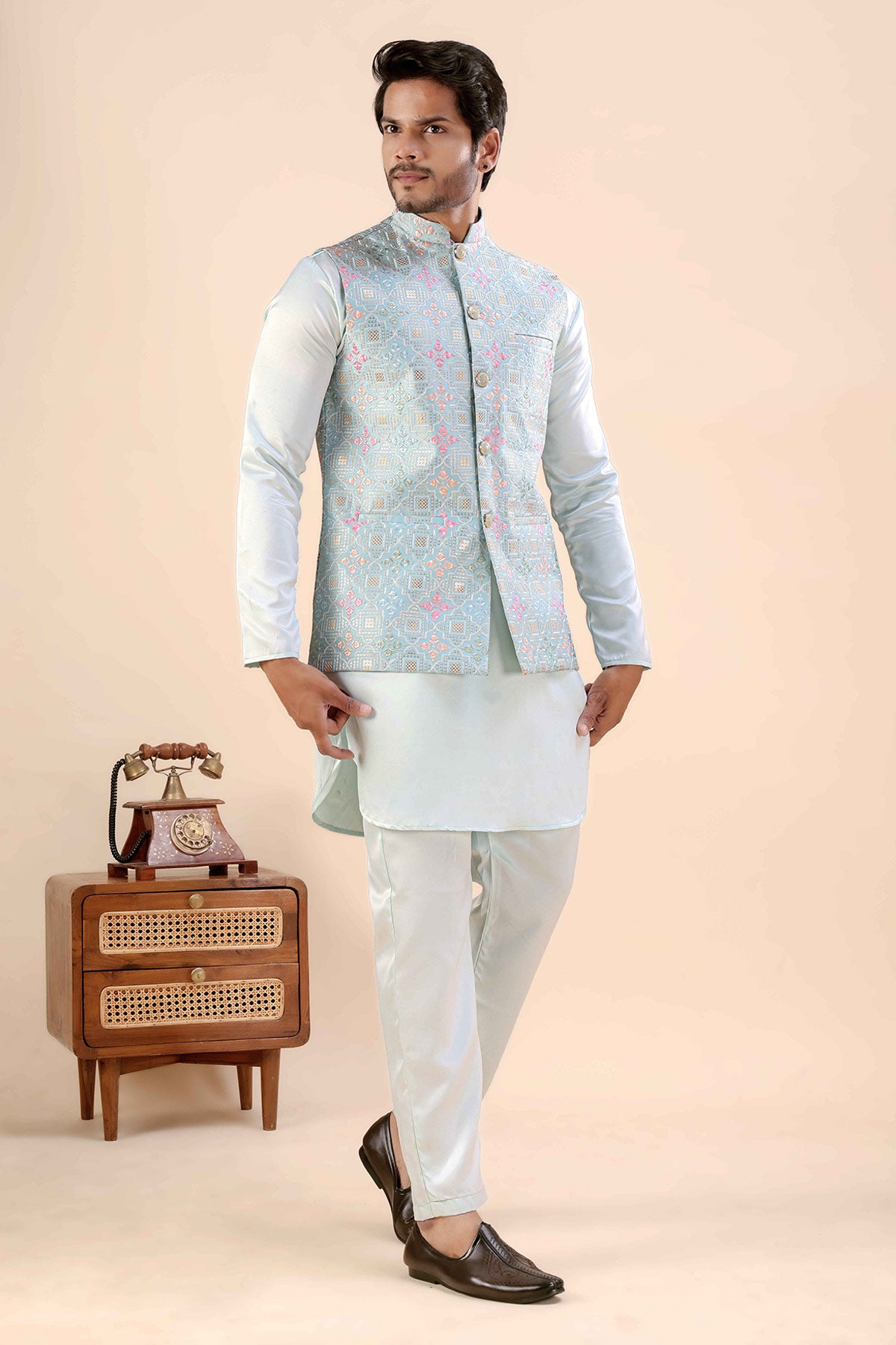 Sky Cotton Embroidered Bundi