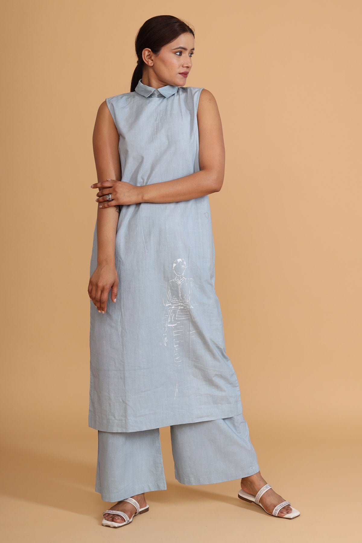 Sleeveless Collar Tunic & Pants
