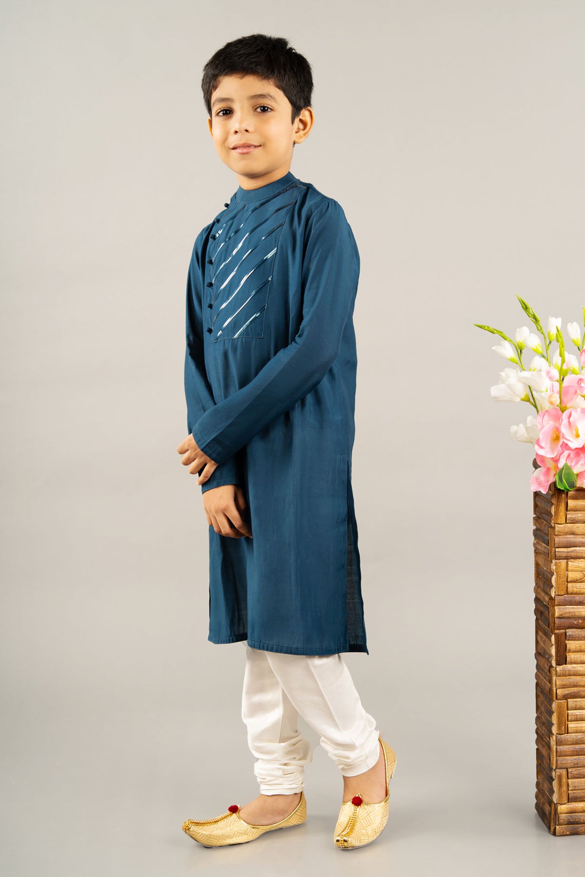 Stripe Yoke Kurta Set