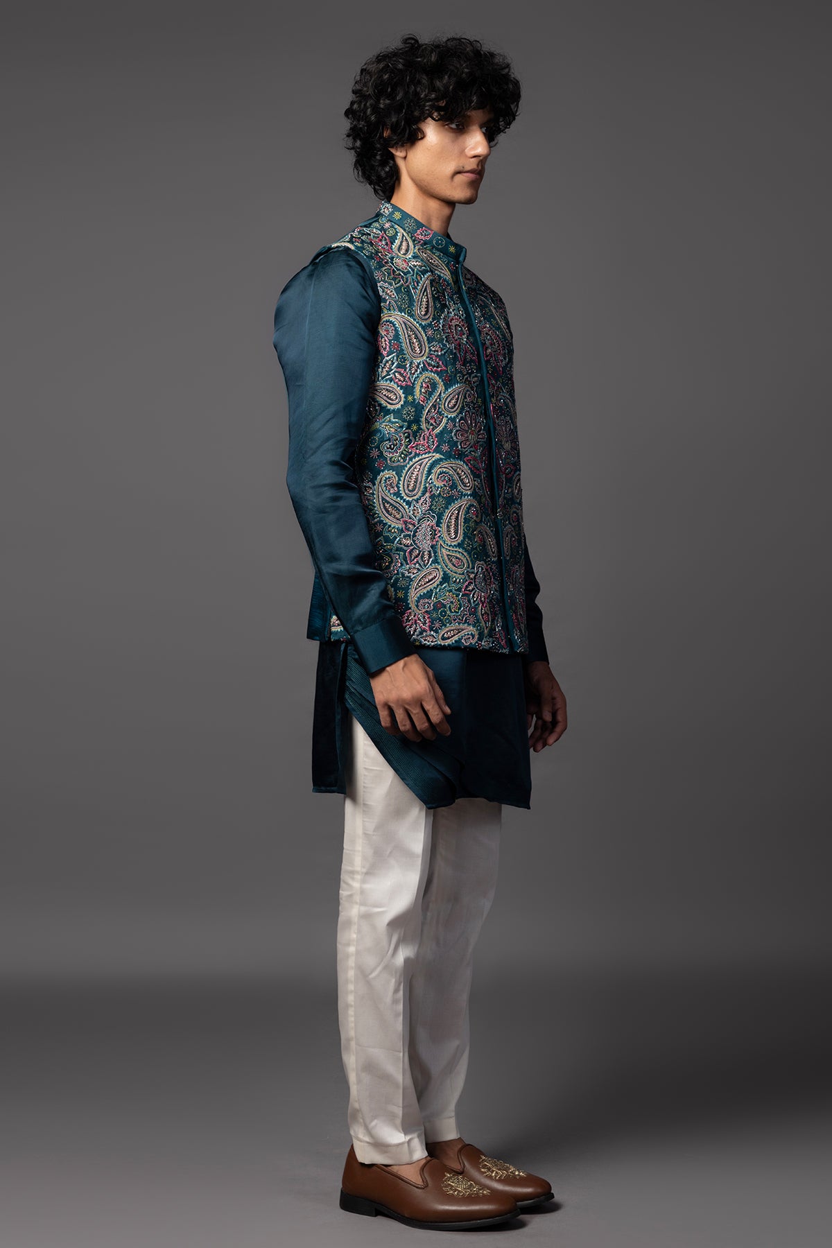 Teal Blue Kasuti Work Kurta Set