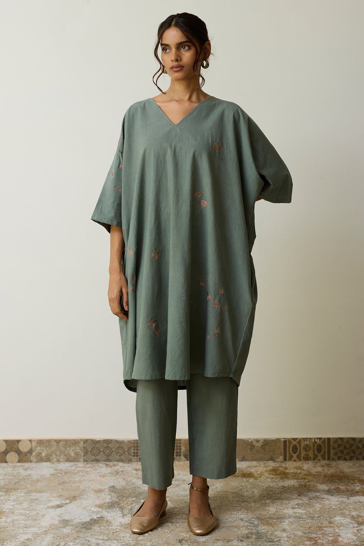 Teal Green Thread Kurta & Pants