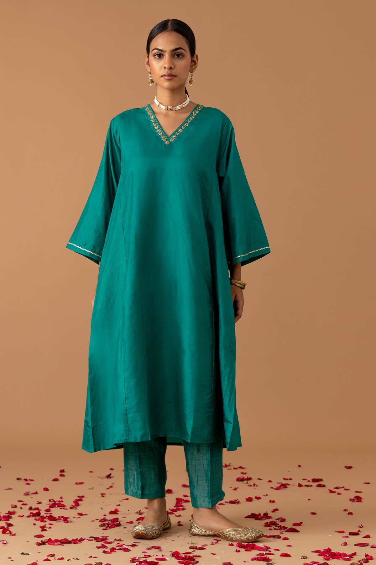 Juanita by Shubhda Teal Silk Embroidered Kaftan Set for women online at ScrollnShops