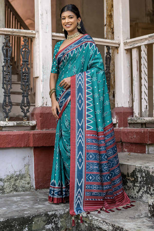 Buy Lili Lala Temple Border Rama Saree online at ScrollnShops