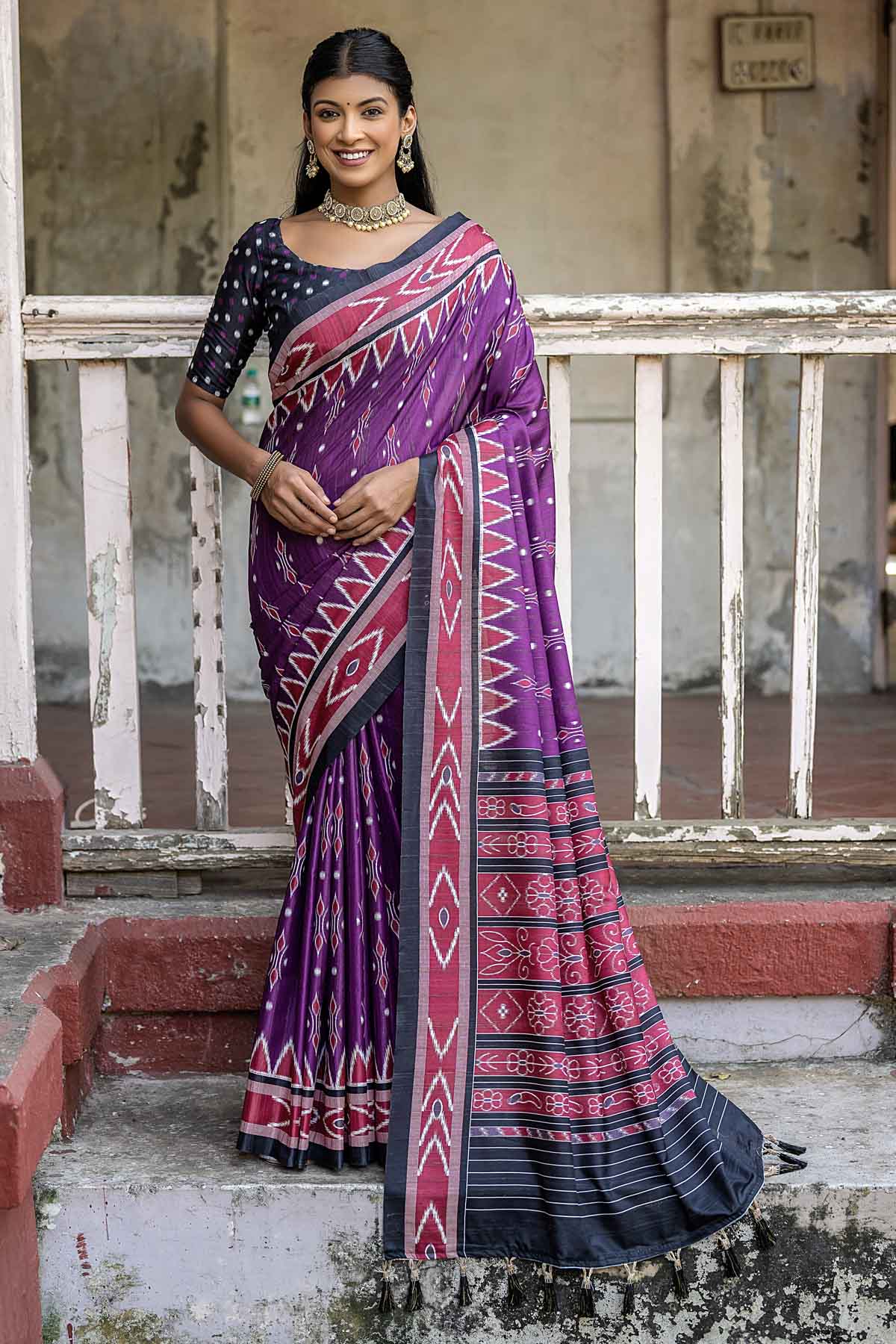 Buy Designer Temple Border Wine Saree Online