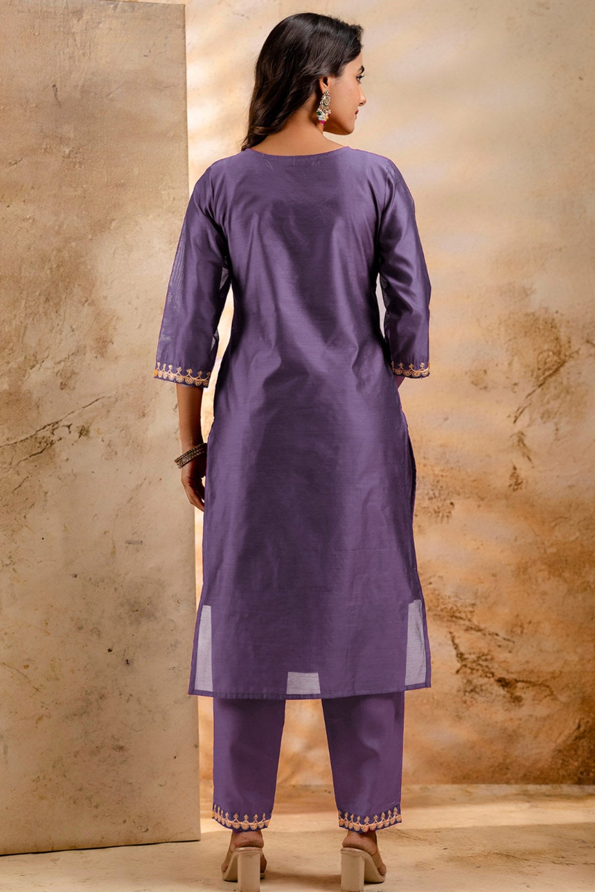 V Neck Silk Lavender Kurta Set
