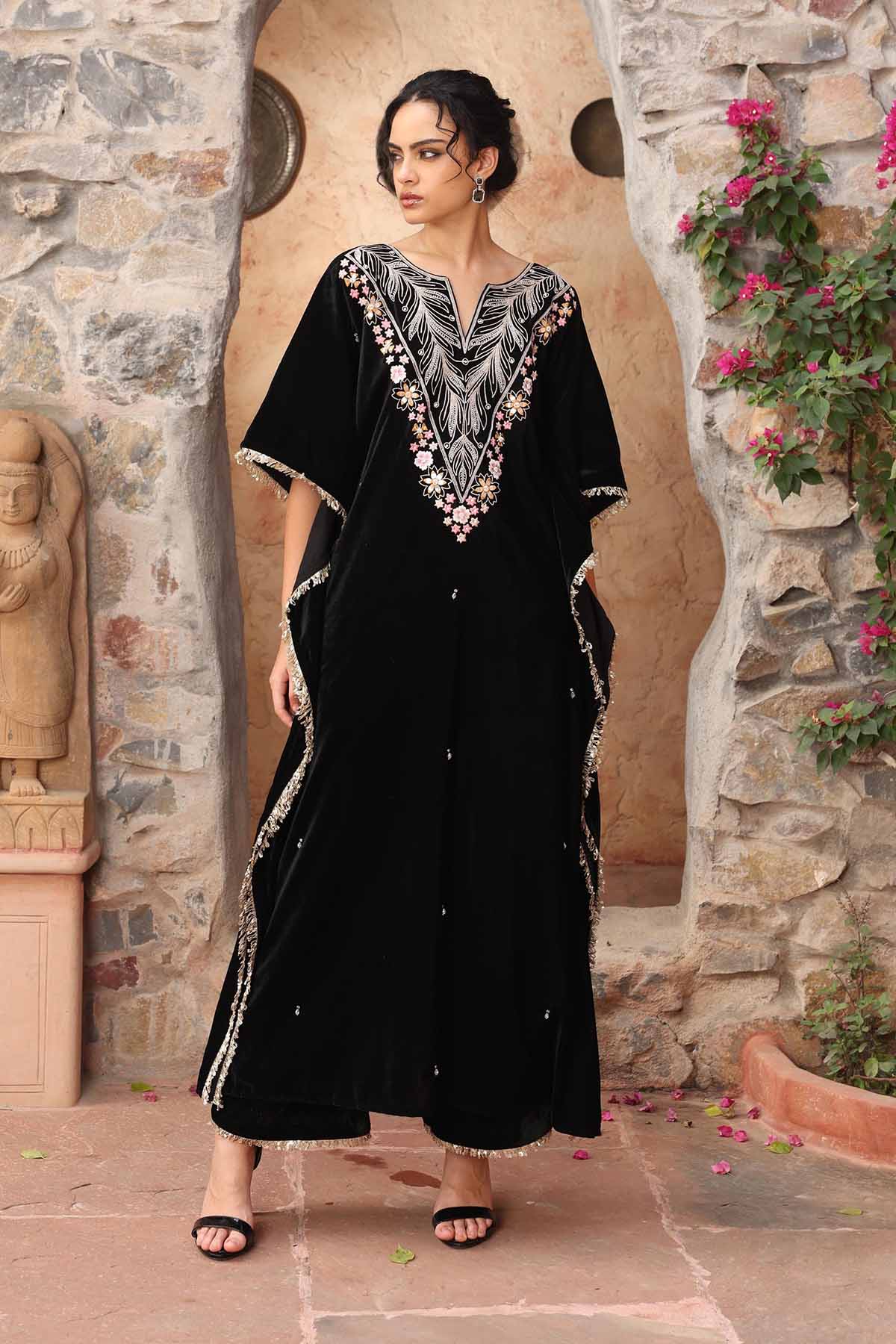 Buy Embroidered Velvet Kaftan Set Online