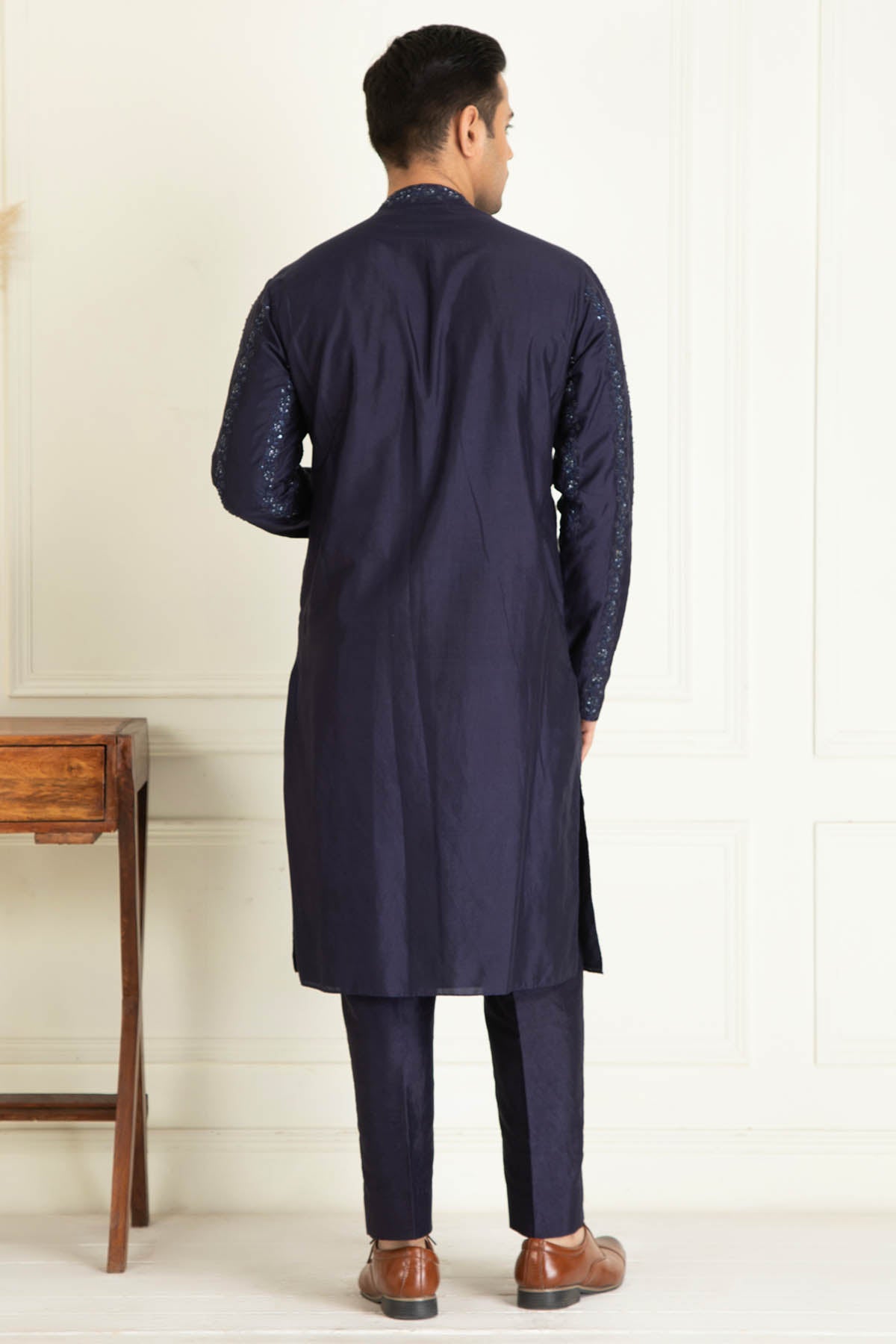 Vertical Bead Lined Kurta Set