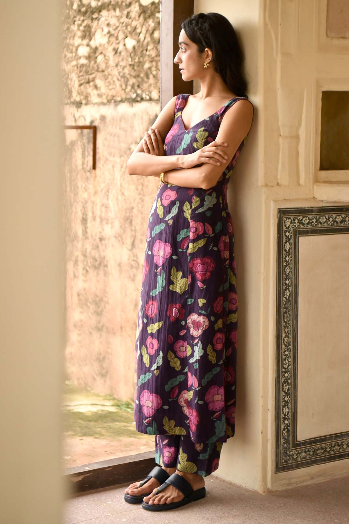 Violet Sleeveless Kurta Set