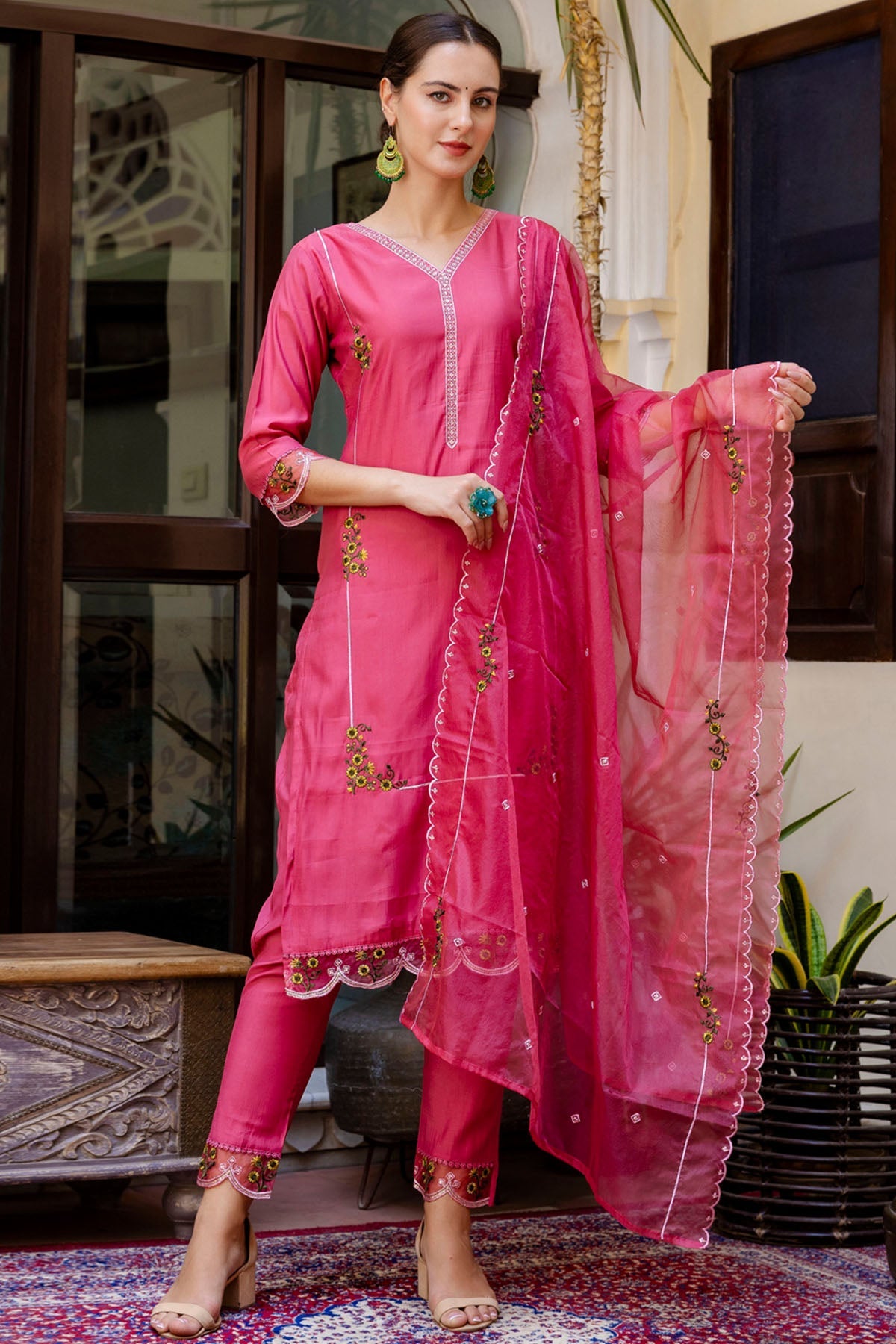 Buy Viscose Rayon Pink Kurta Set for women by Aastha Fashion online available at scrollnshops