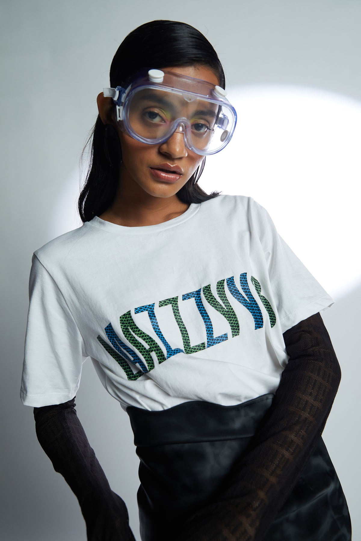 White Lazzy8 Print T-shirt