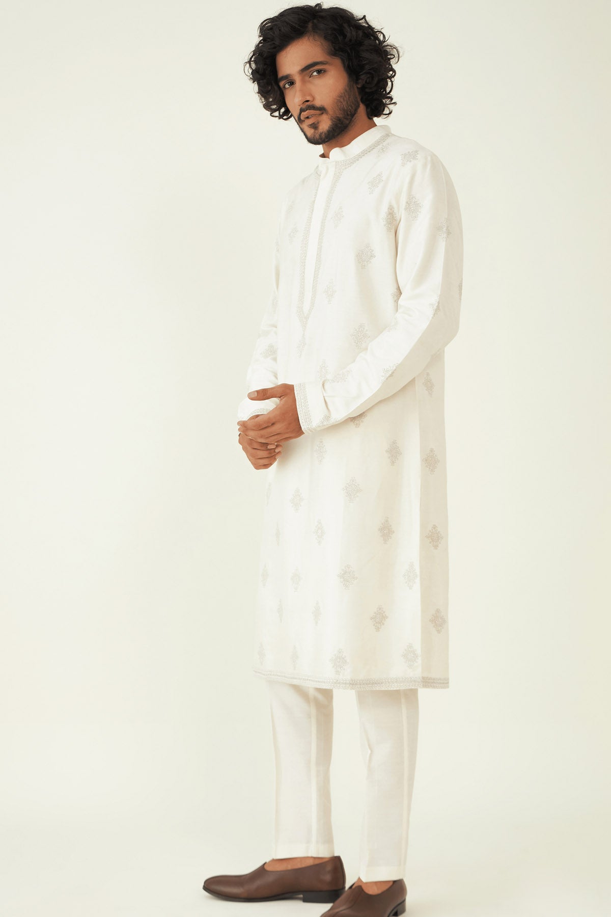 White Zari Embroidered Kurta Set