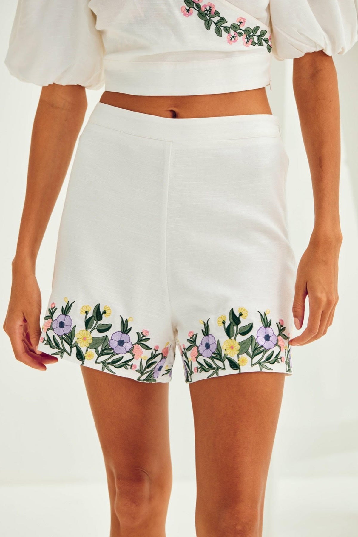 Buy White 100% Linen Blend Shorts by Ashita Fernandes for Women online at ScrollnShops