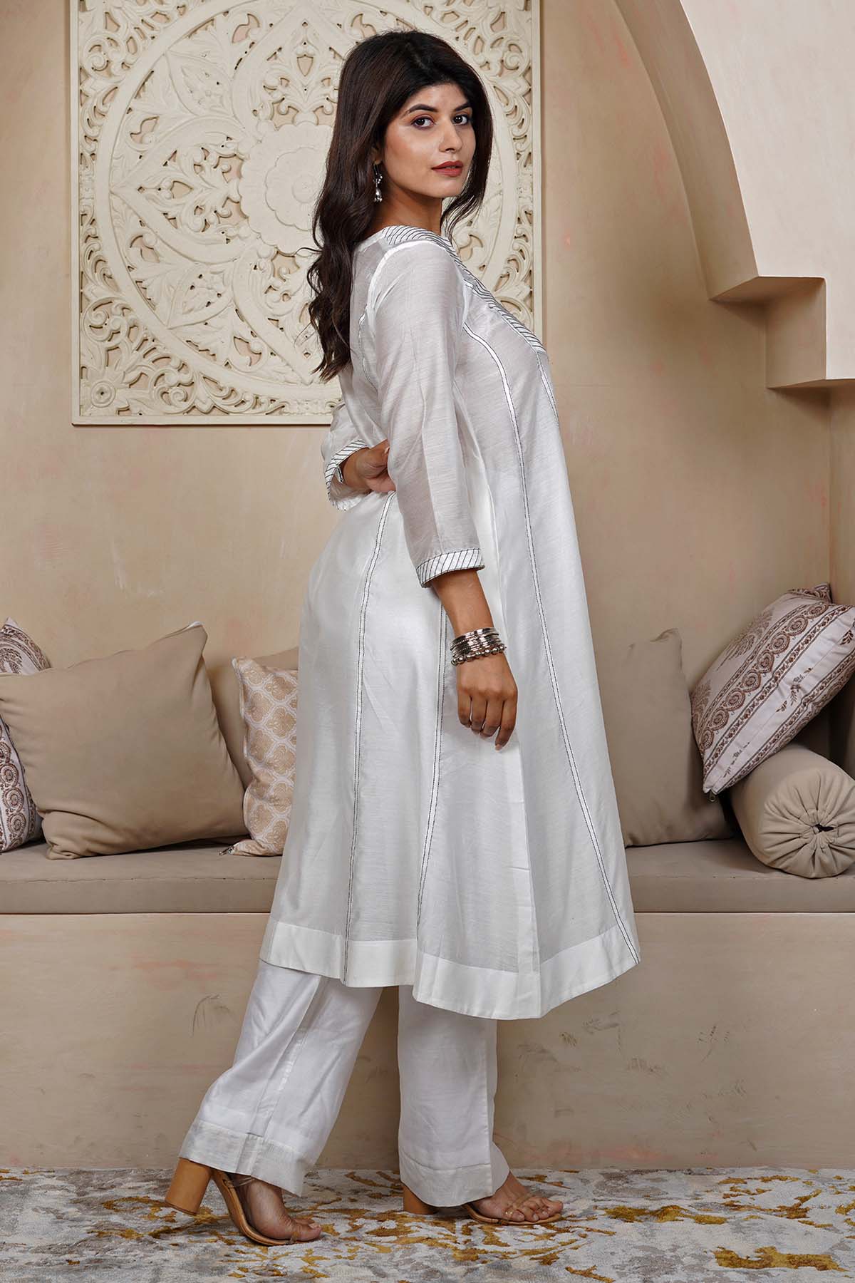 White A-Line Pintuck Kurta Set