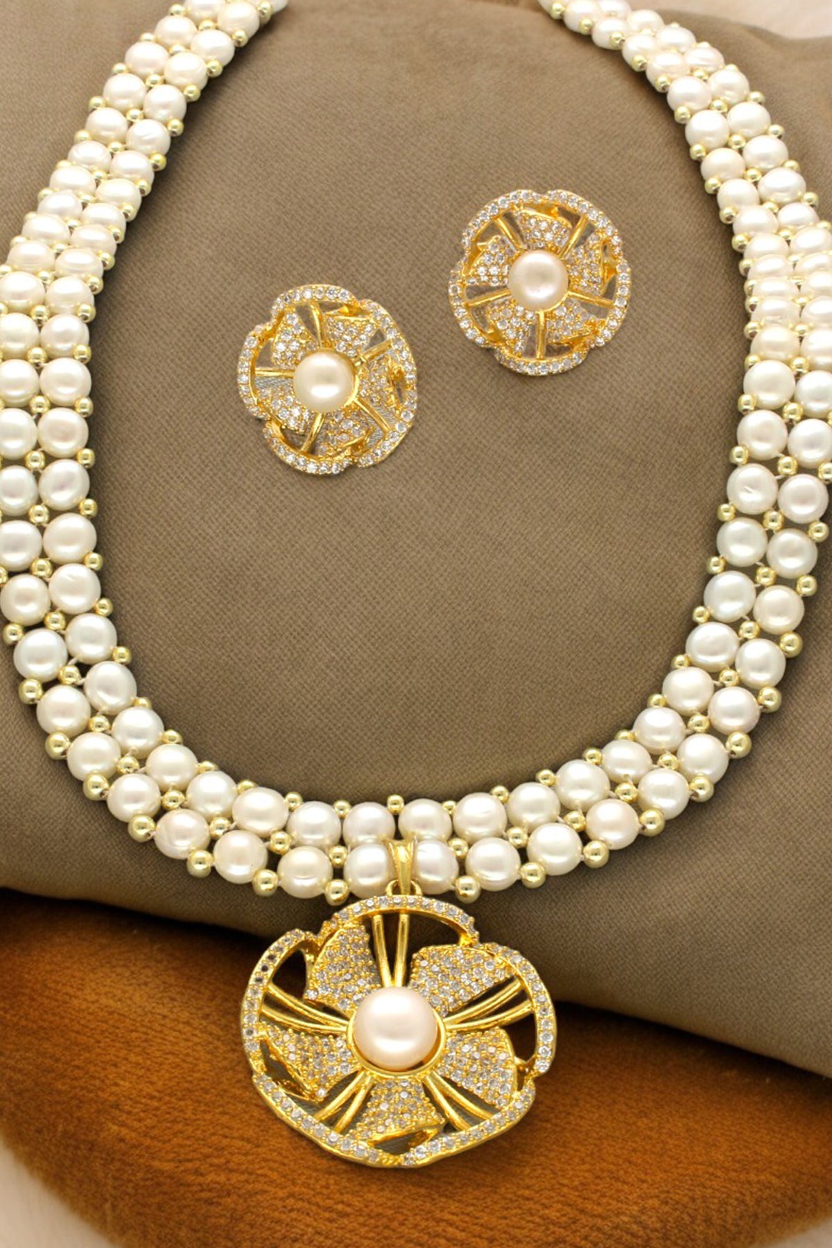 White Button Shaped Jewellery
