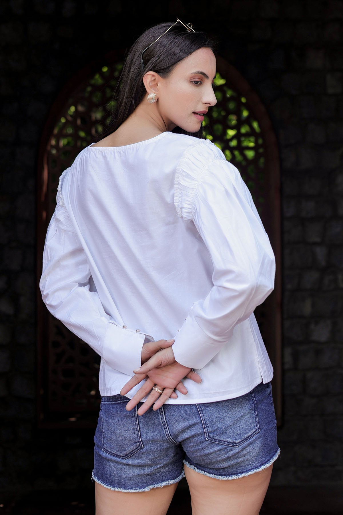 White Cotton 3D Embroidered Top