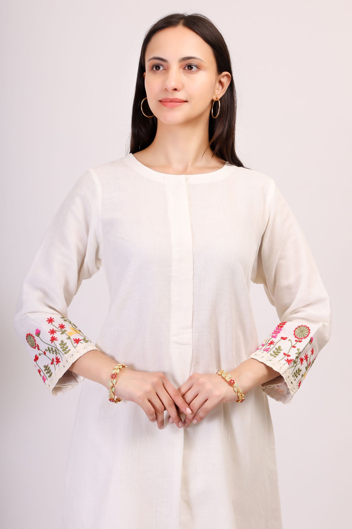 White Embroidered Kurta & Pants