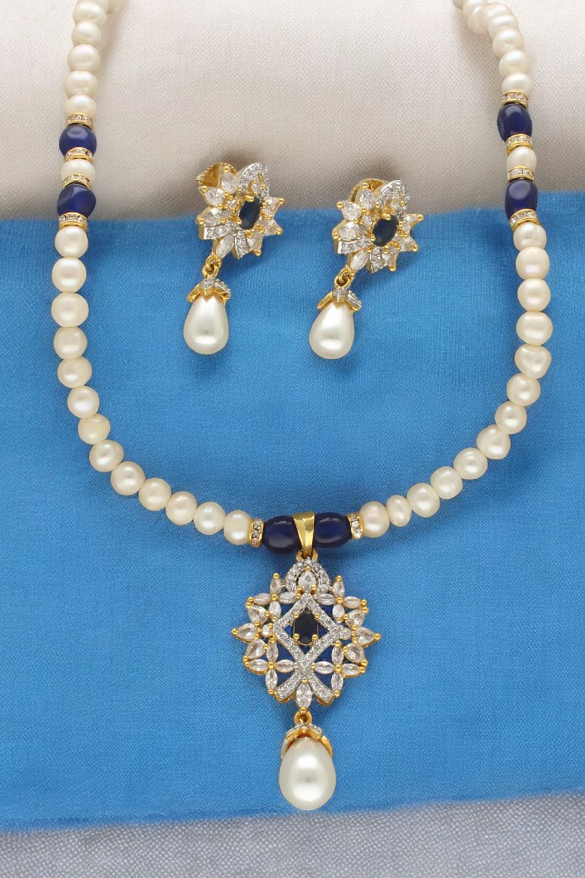 White Cubic Necklace & Earring