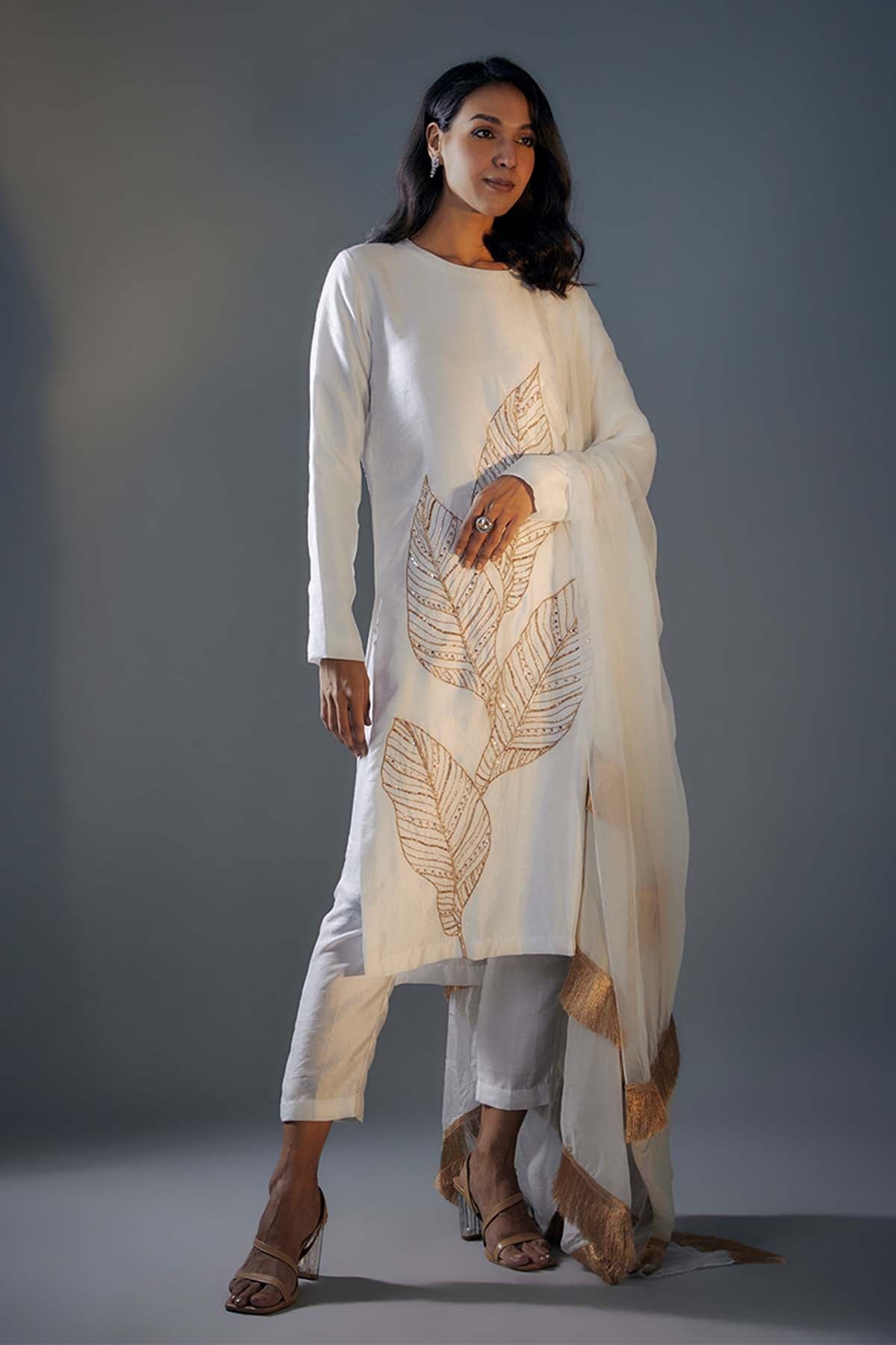 Buy White Silk Embroidered Kurta Set by Masumi Mewawalla for women online at ScrollnShops