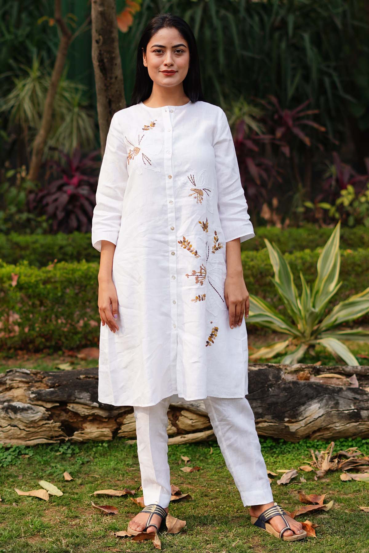 Designer Linen Bloom Linen's Canvas, Floral Muse: A Tunic for Timeless Style For Women Online at ScrollnShops