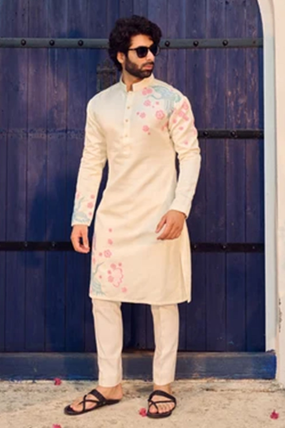 White Gaji Embroidered Kurta