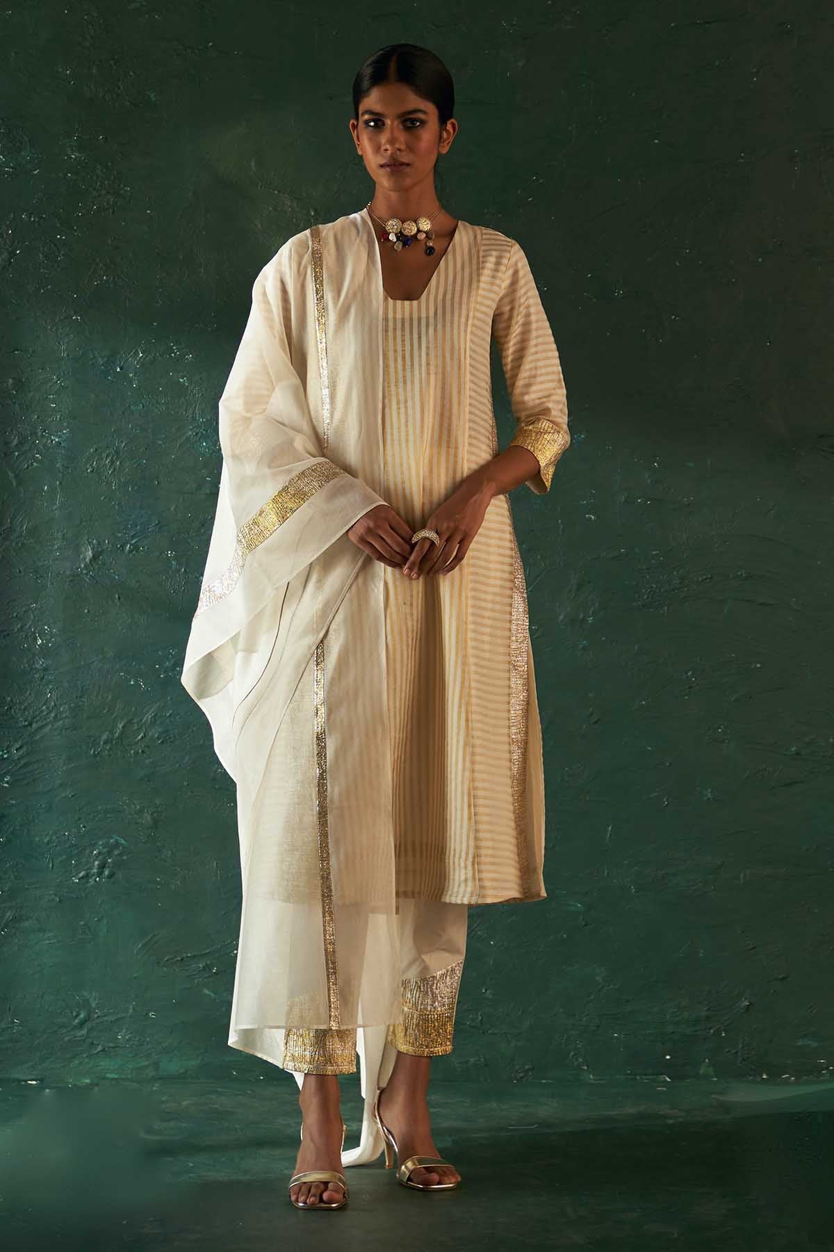 Buy White Gota Embroidered Kurta Set Online