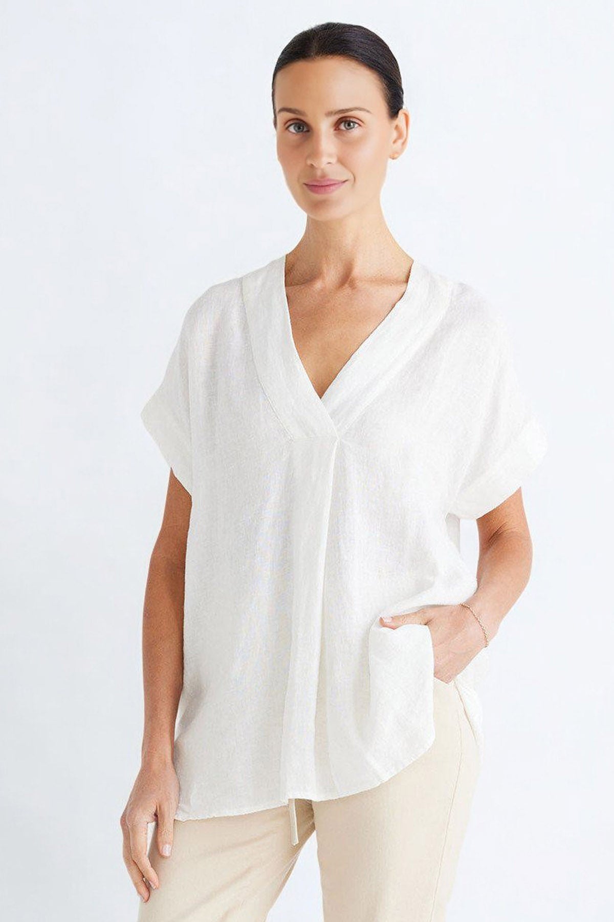 Buy 7teen12 White cotton linen relaxed top with v-neck, half sleeves and box pleat For Women Online at ScrollnShops