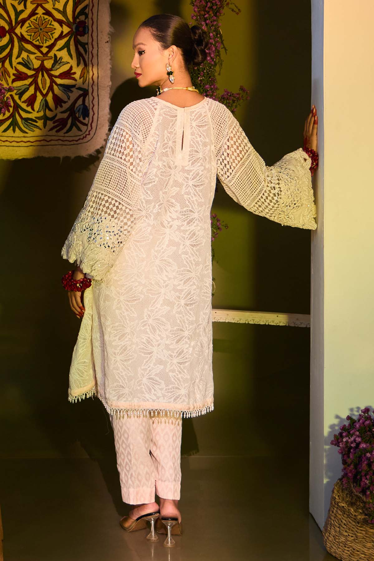 White Oversized Kurta & Pants