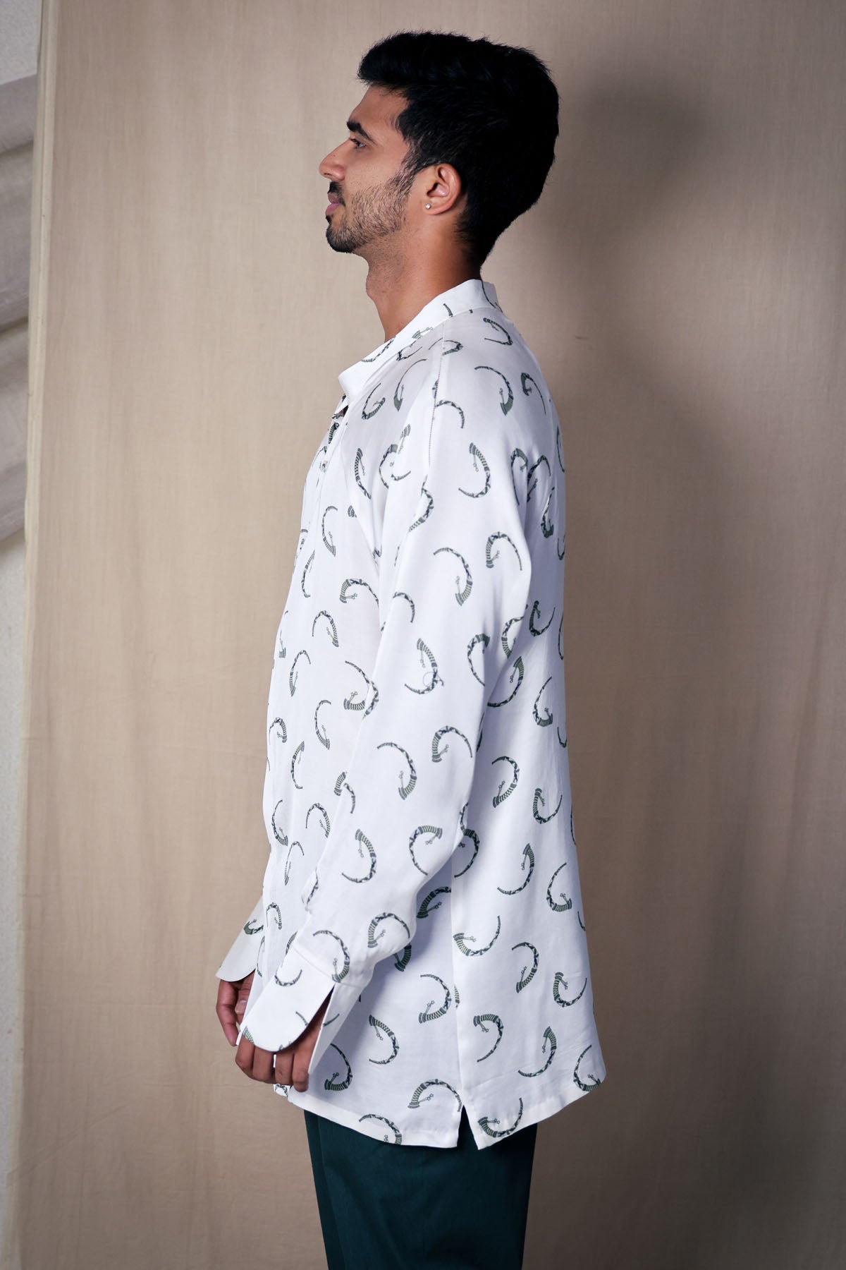 White Print Raglan Cut Shirt