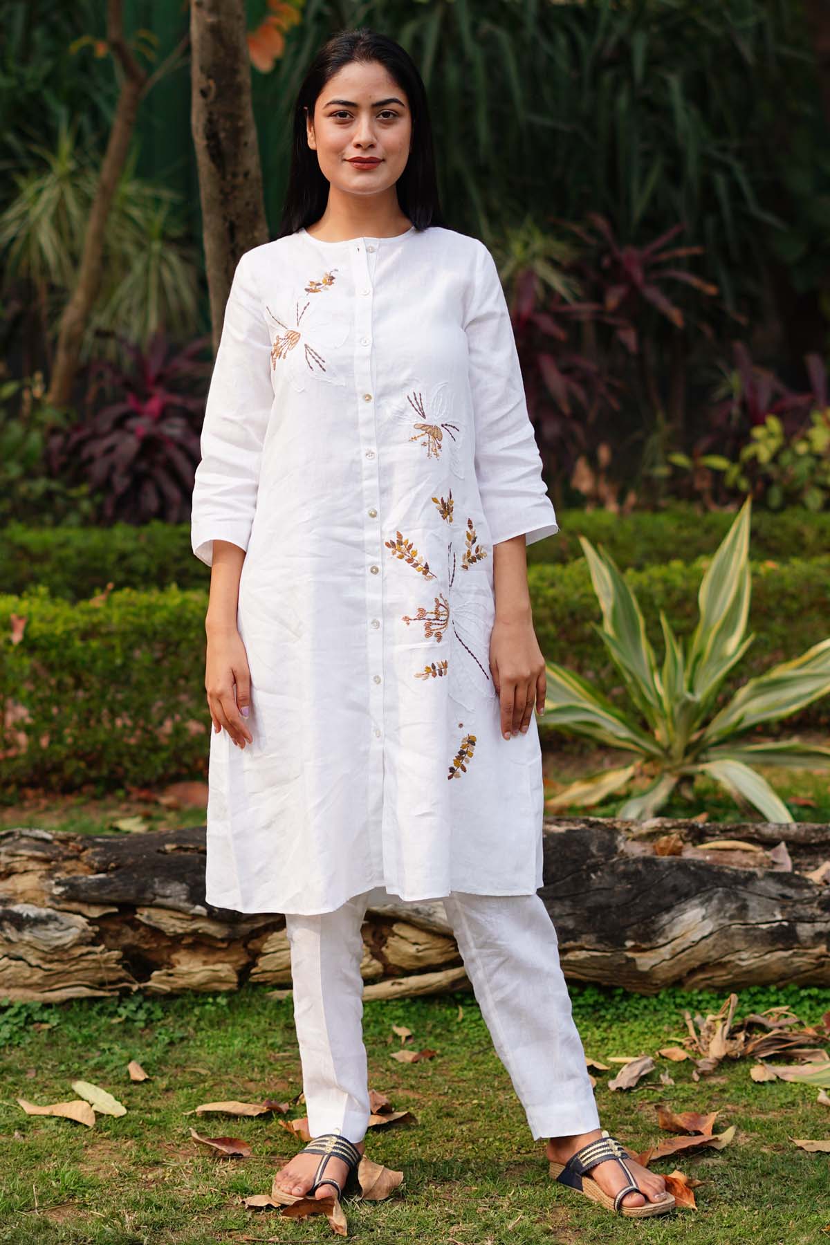 Buy Designer White Pure Linen Pencil Pants Online