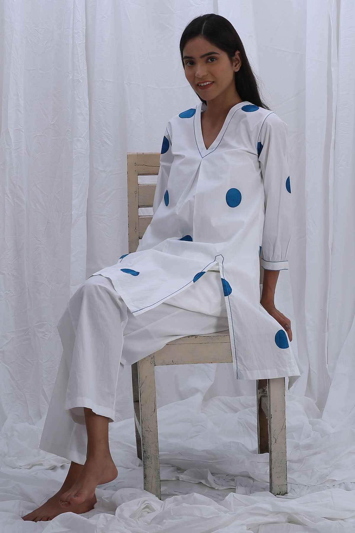 White V-Neck Print Top & Pants