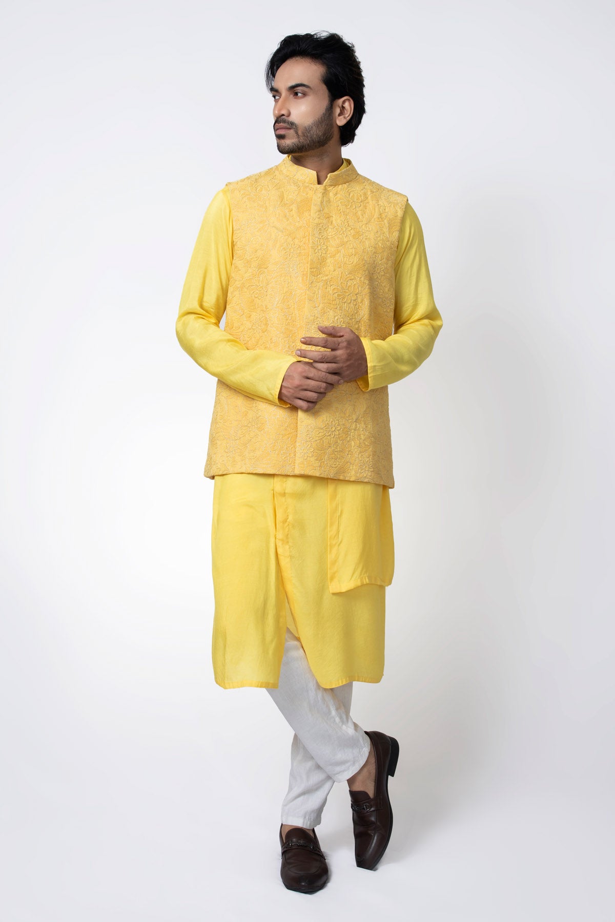 Yellow Zari Embroidered Bundi