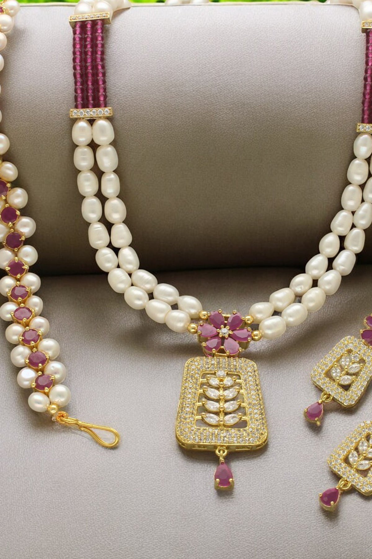 Yellow Alloy Pearls Jewellery
