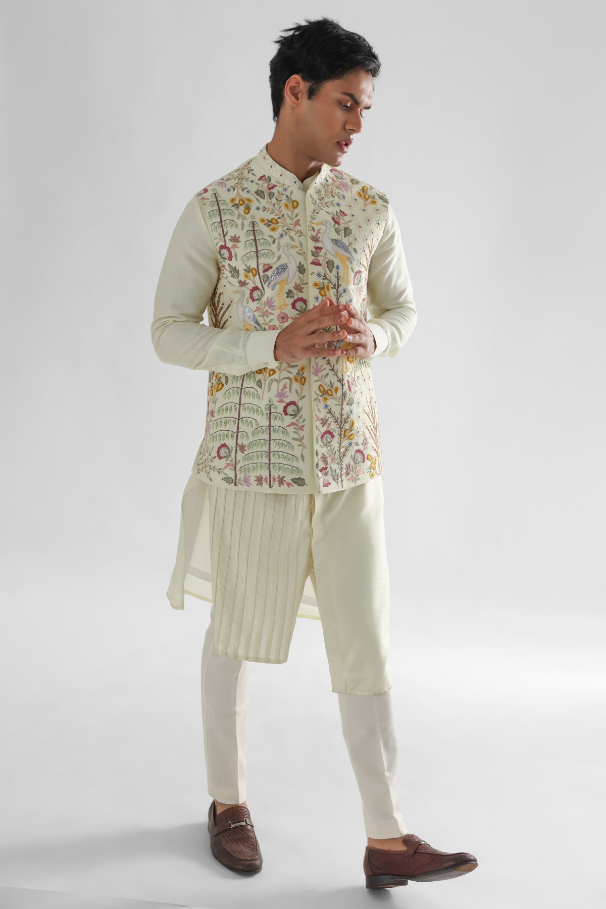 Yellow Bamsilk Resham Kurta Set