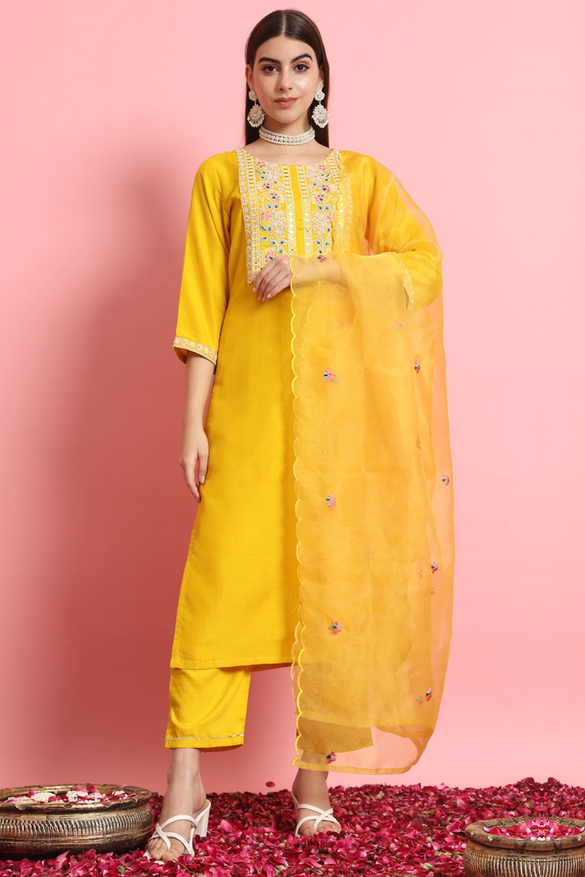 Buy Yellow 3/4th Sleeves Kurta Set for women by Aastha Fashion online available at scrollnshops