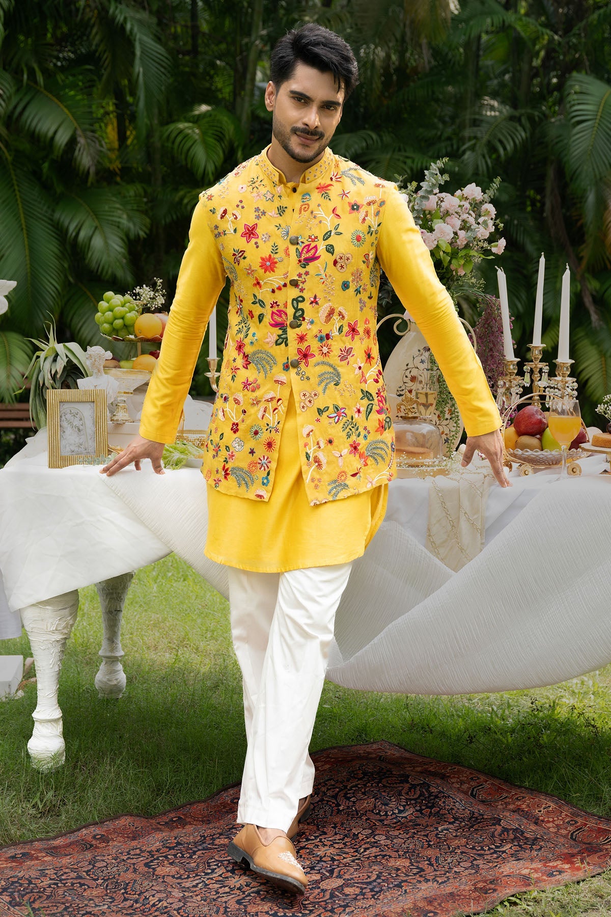 Buy Yellow Floral Detail Kurta Set for women by Paarsh Atelier online available at scrollnshops