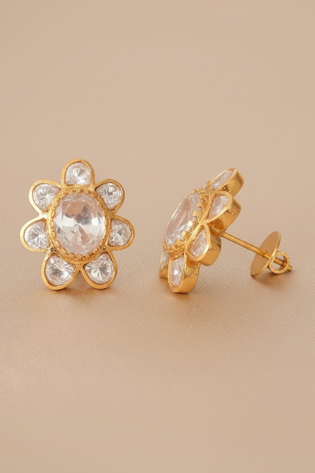 Yellow Gold Flower Stud Earring