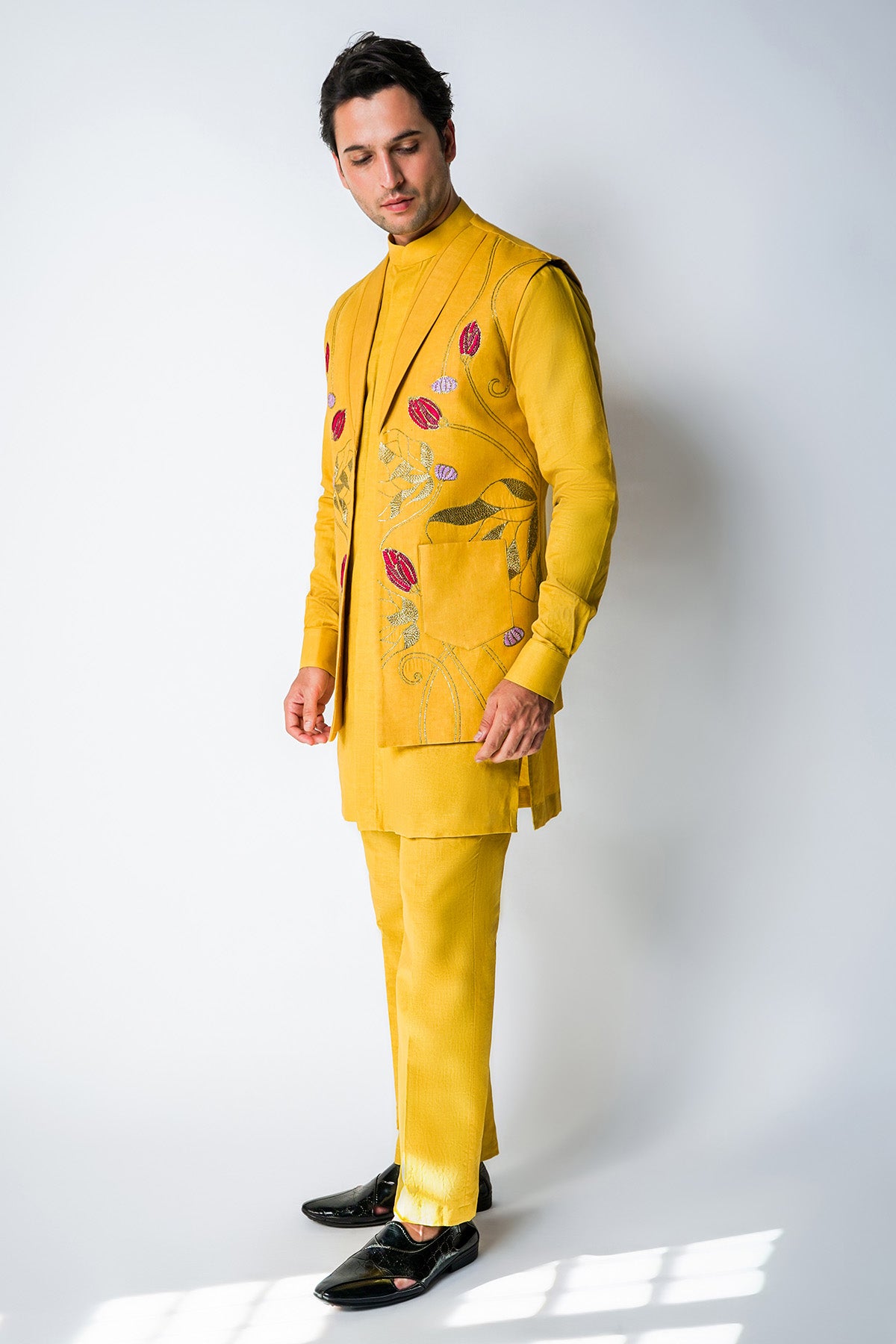 Yellow Hammered Kasab Bundi Set