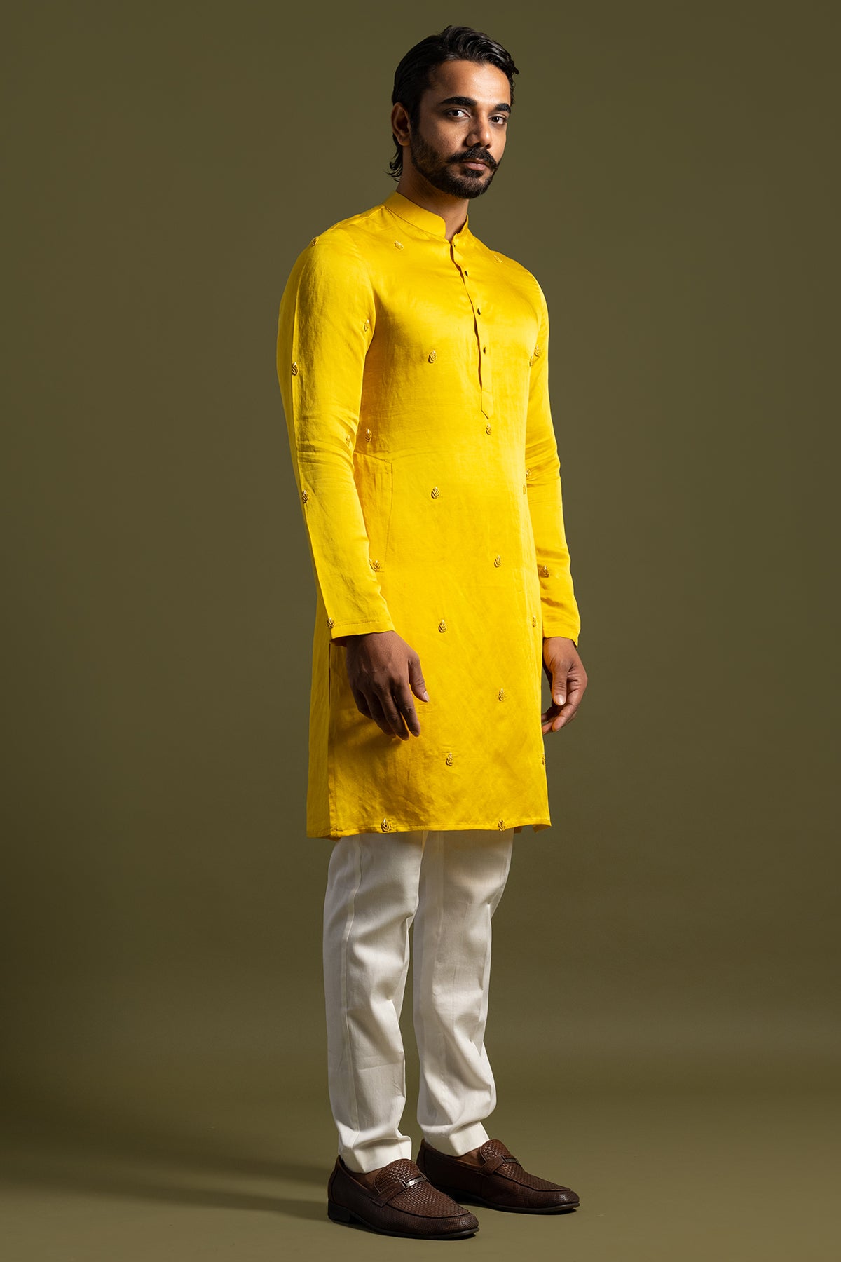 Yellow Leaf Motif Kurta & Pants
