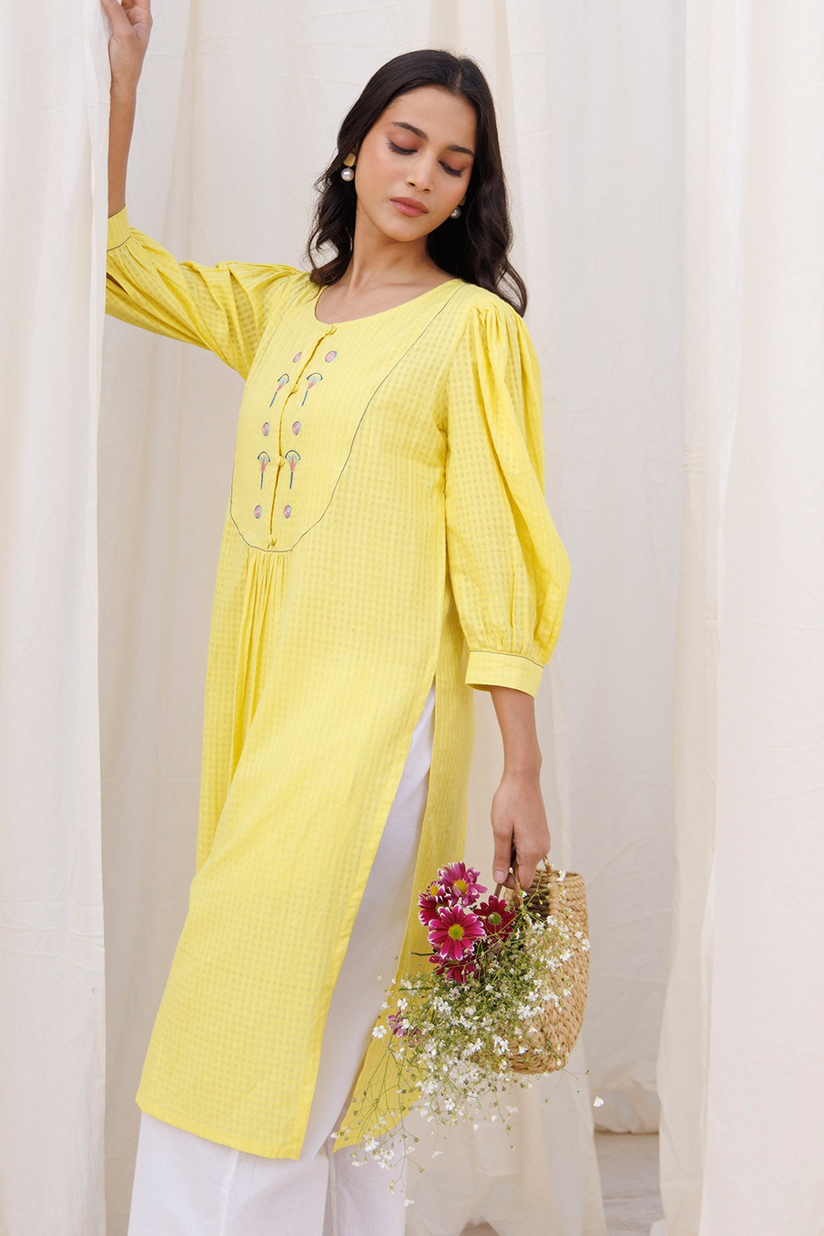 Yellow Round Neck Kurta & Pants