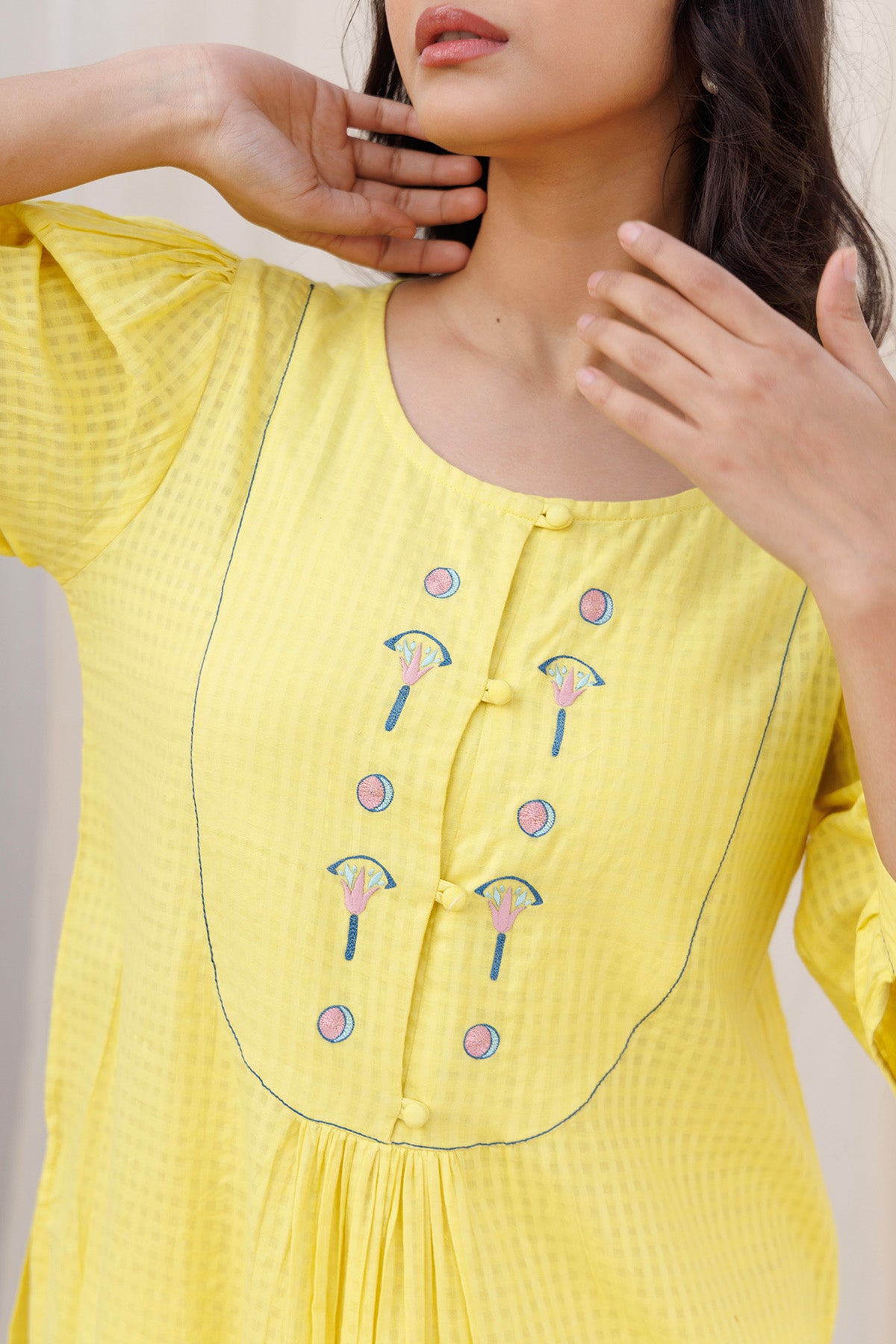 Yellow Round Neck Kurta & Pants