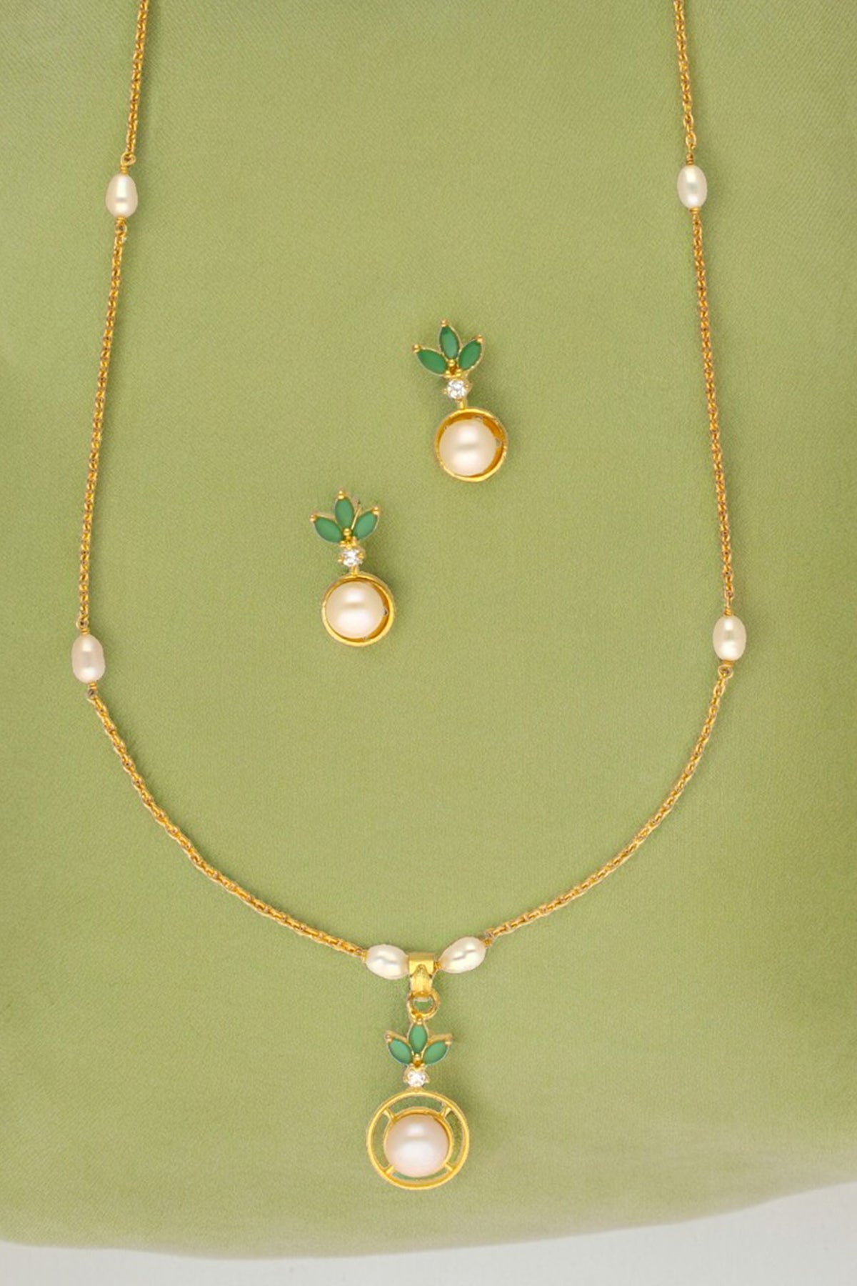 Yellow Semi Oval Jewellery Set