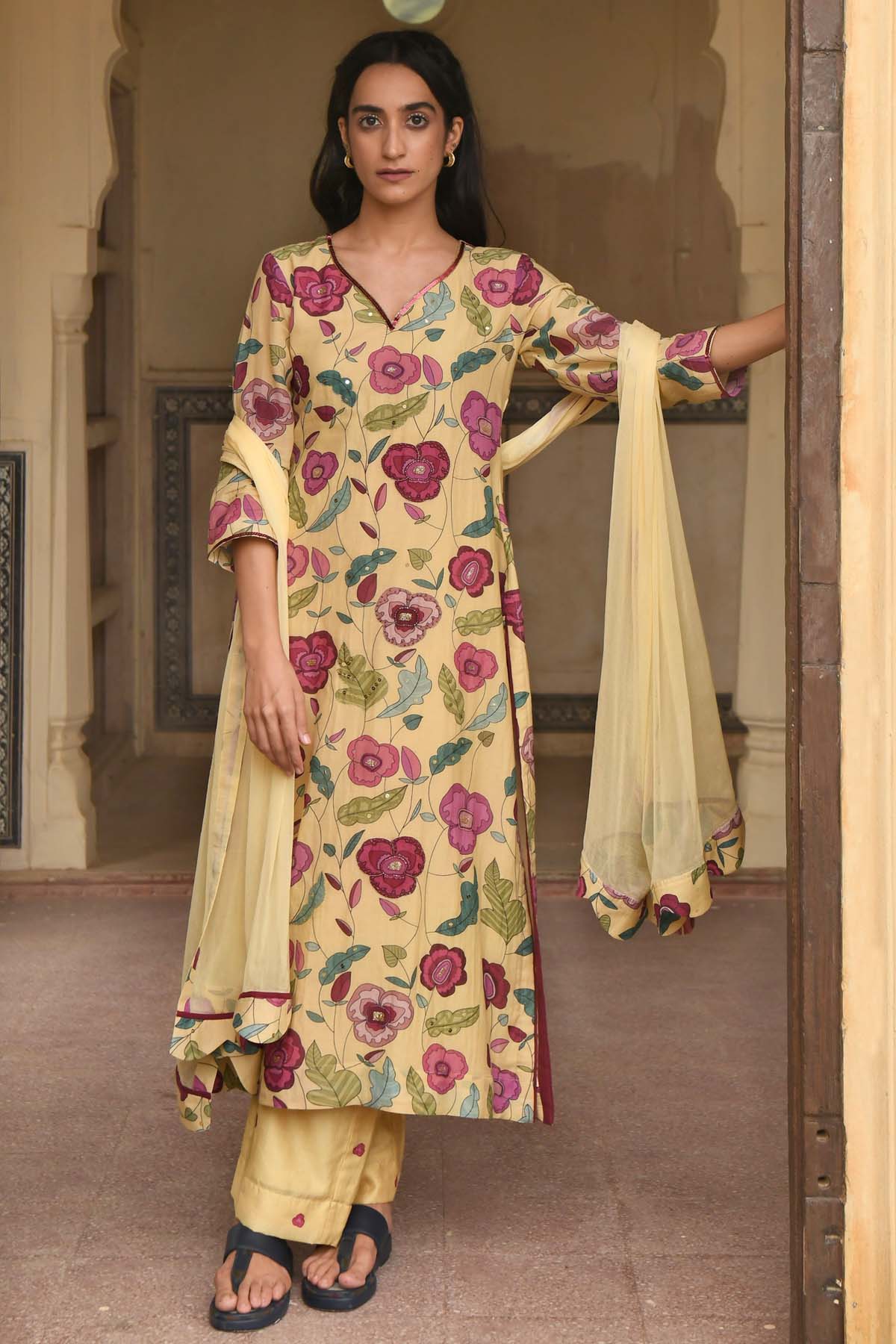 Taro India Yellow V-Neck Print Kurta Set for women online at ScrollnShops